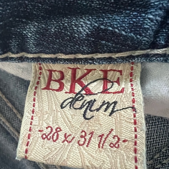 Buckle BKE Starlite Womens 28x31.5 Low Rise Denim
Jeans Stretch Medium Wash - Picture 5 of 11